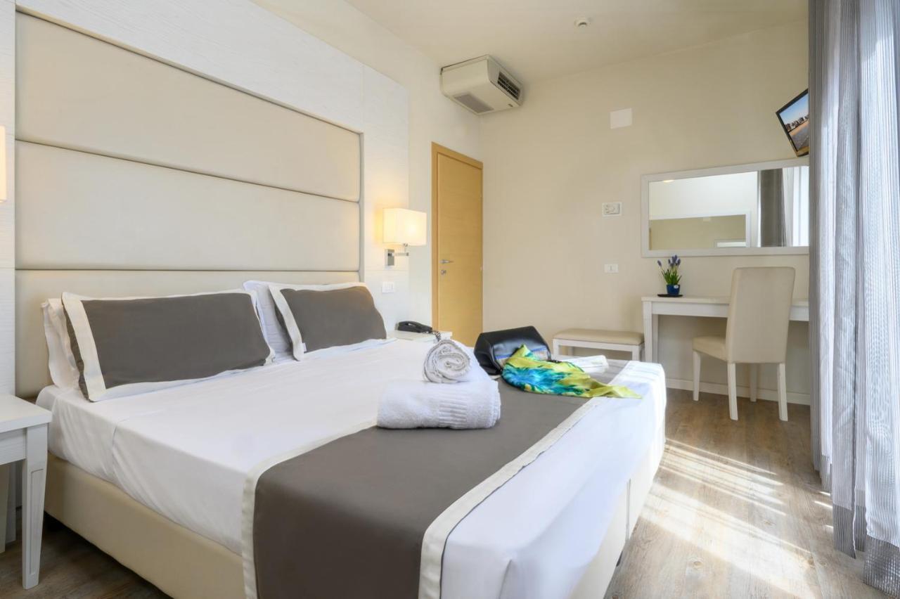 Atlas Hotel Riccione Dış mekan fotoğraf