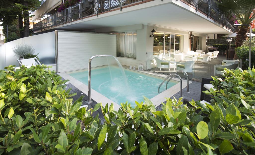 Atlas Hotel Riccione Dış mekan fotoğraf