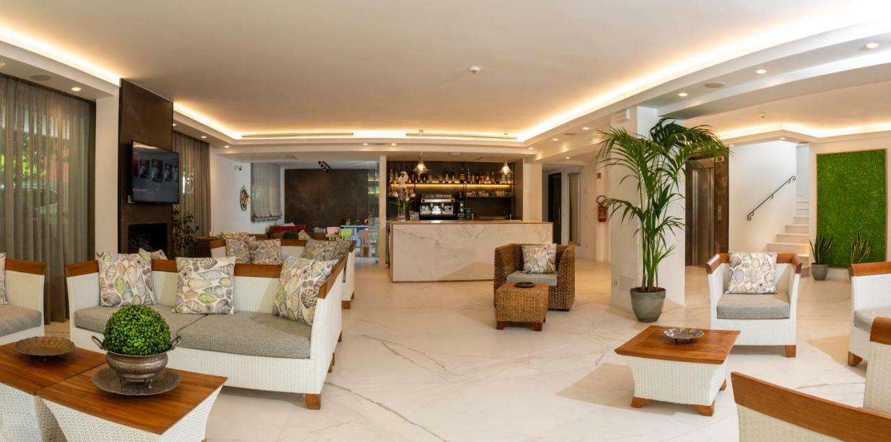 Atlas Hotel Riccione Dış mekan fotoğraf
